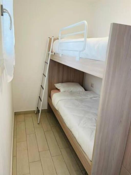 Zaffiro Casa Vacanze Al Mare Valledoria  Ngoại thất bức ảnh